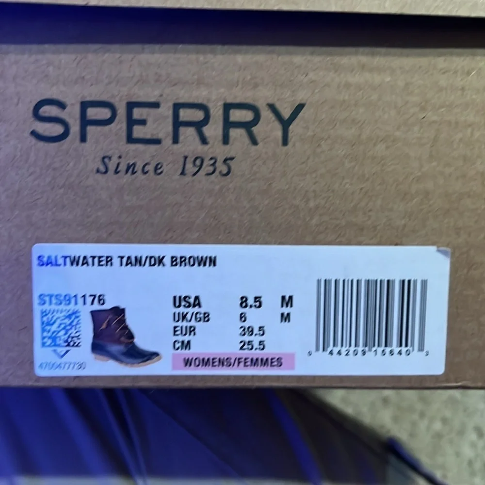 NWT Sperry Women's Saltwater Boots   Tan/Dark Brown